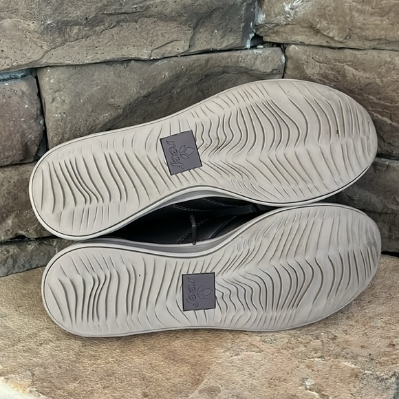 Reef Rover Low LE / SZ 8.5‎ - Picture 6 of 7